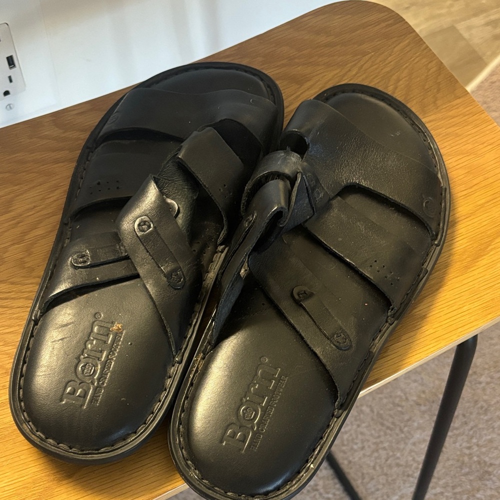 Born Men's Black Leather Sandals
